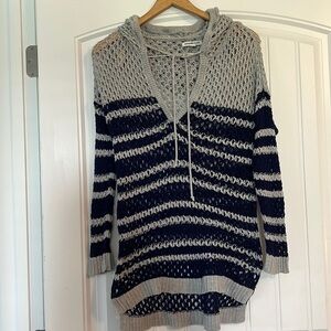 American Eagle Crochet Sweater Hoodie Medium